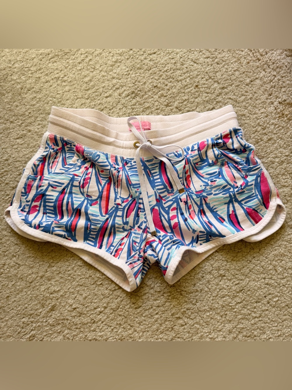 Lilly Pulitzer Chrissy Shorts Red Right Return